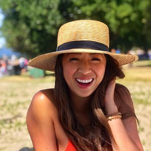 Meet your Posher, Jenn